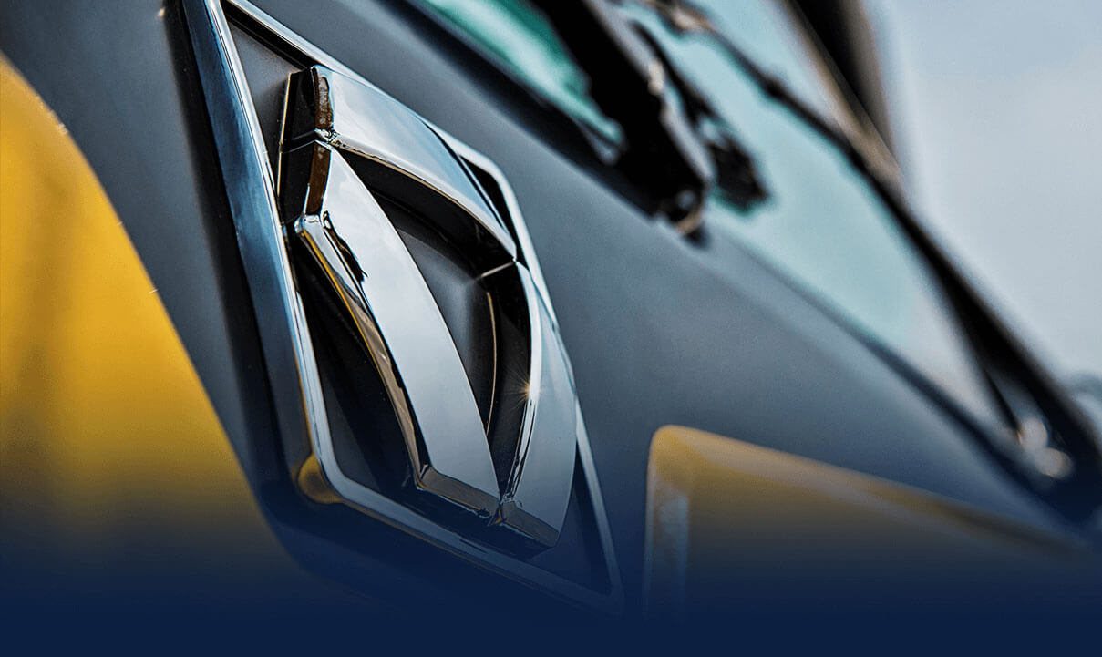 八十載砥礪前行！