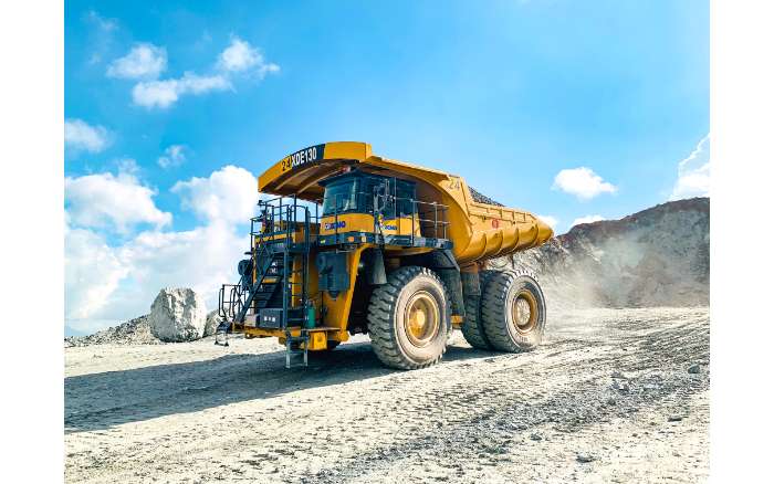 高端突破，裝備美好丨徐工XDE130雙橋剛性礦車(chē)持續(xù)批量發(fā)車(chē)澳洲