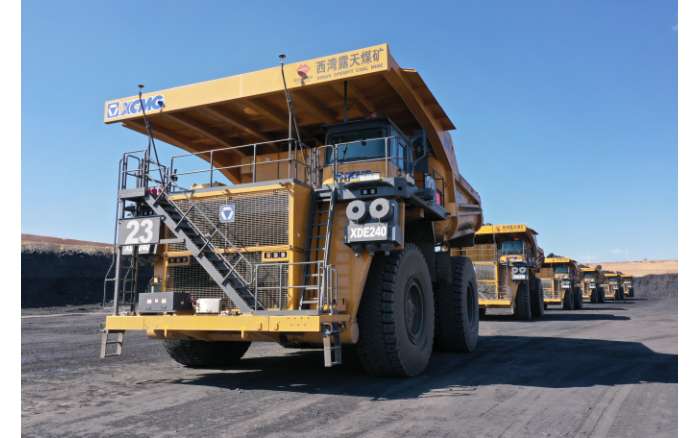 又又又上央視，徐工無人駕駛XDE240再出圈