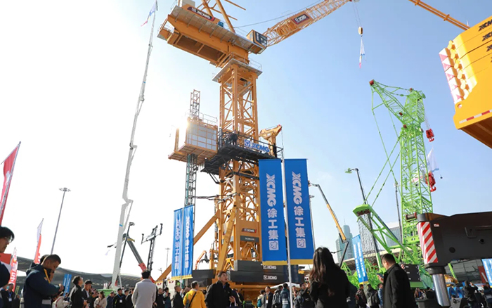 bauma CHINA 2024丨徐工塔式起重機(jī)、智能施工升降機(jī)火熱亮相