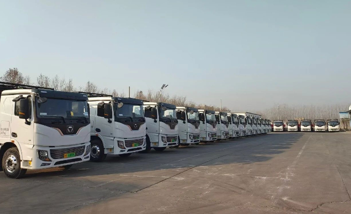 首批交付！徐工純電動牽引車開進(jìn)山東聊城