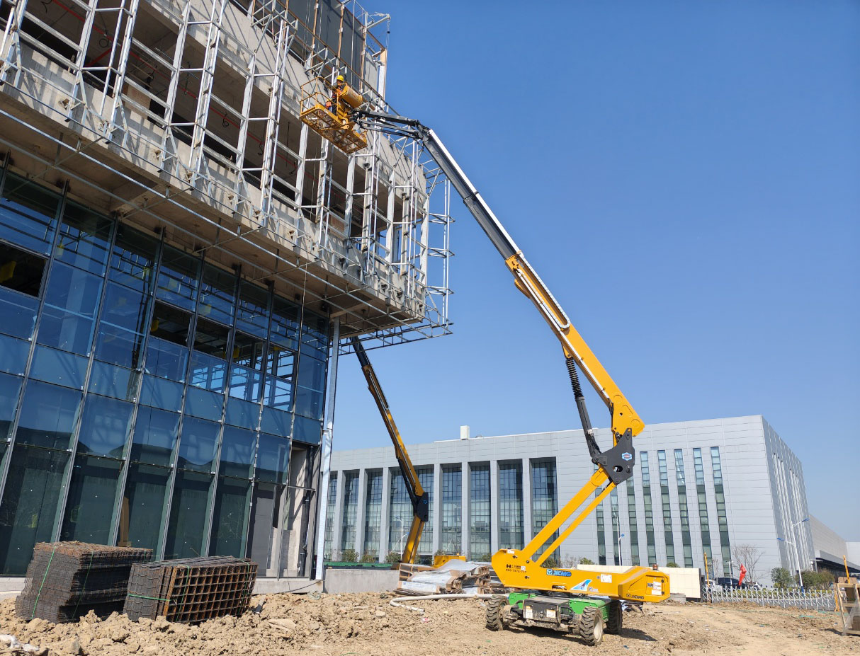 30-50米高空天團(tuán)！徐工10余臺(tái)直臂神器助力合肥新能源汽車(chē)產(chǎn)業(yè)園加速崛起