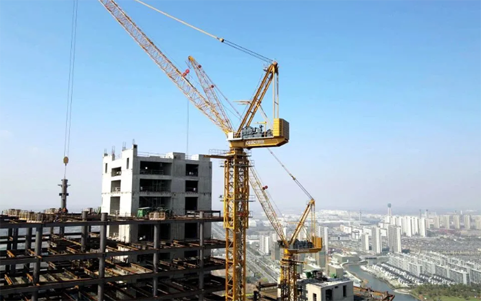 180米高！徐工塔機(jī)“建”證世界級(jí)“大象”成長(zhǎng)記