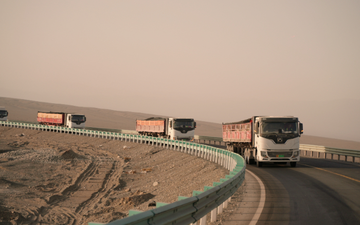 煤海逐綠！徐工新能源牽引車書寫煤炭運輸綠色答卷