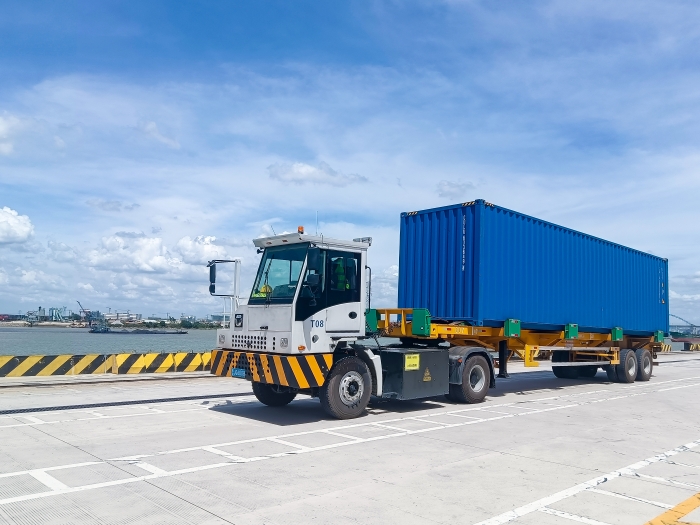 廣州港甄選！去看港口“特種兵”徐工純電牽引車