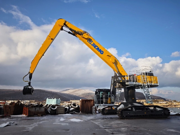 【工程特種兵】港口建設(shè)新寵兒！徐工XE850M抓料機(jī)上新！