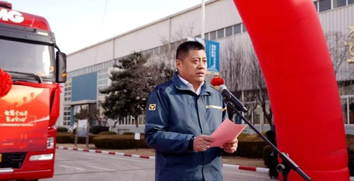 開年即沖刺！徐工高端油面產(chǎn)品火力全開！