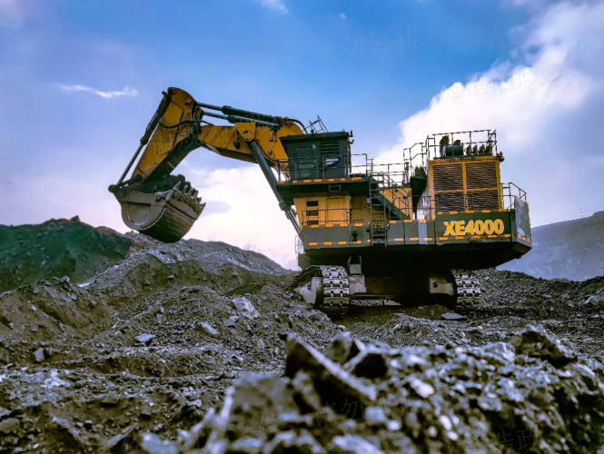 連續(xù)5萬(wàn)小時(shí)出勤！徐工XE4000液壓鏟受礦區(qū)高度贊揚(yáng)！