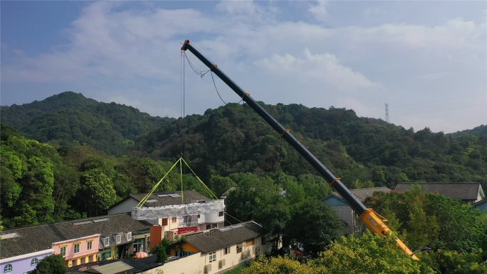46米跨距吊3天！徐工G2代四橋130噸“闖入”影視圈！