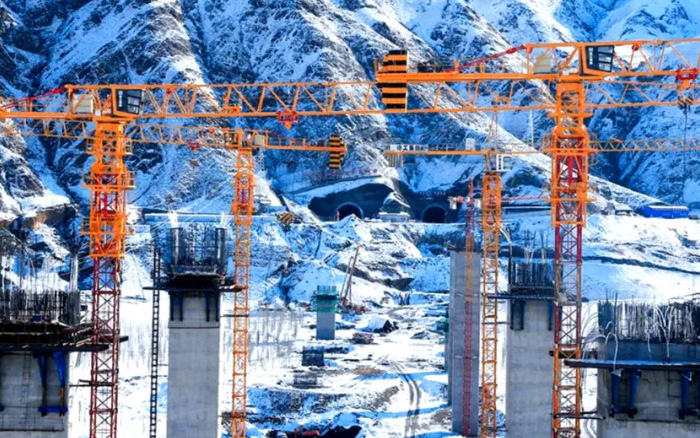 飛躍山河！徐工金再造詩意“天路”