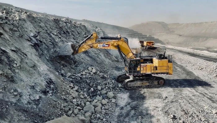 礦區(qū)得力干將：徐工XE1350G Pro，高效可靠，不負(fù)重托