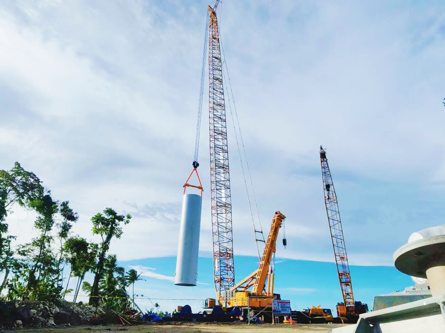 XLC15000-IA助力菲律賓千噸級(jí)風(fēng)電項(xiàng)目首吊告捷