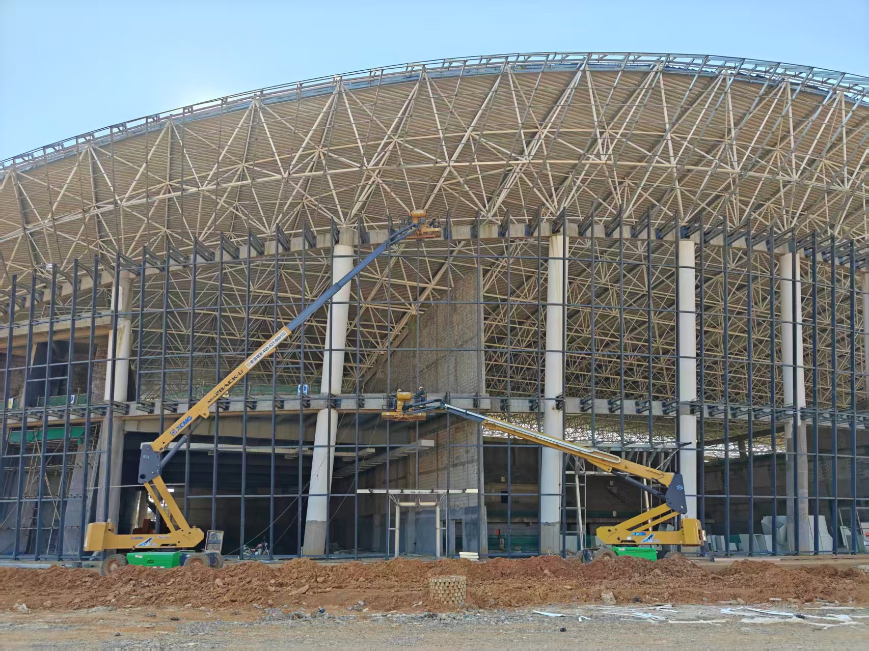 乒乓公園建設(shè)提速！XGS28ACK-Li助力打造廣西靖西運(yùn)動(dòng)新地標(biāo)