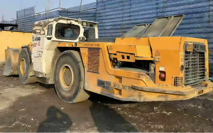 全天候高效作業(yè)！徐工 XUL307F 助力山東鐵礦提質(zhì)增效