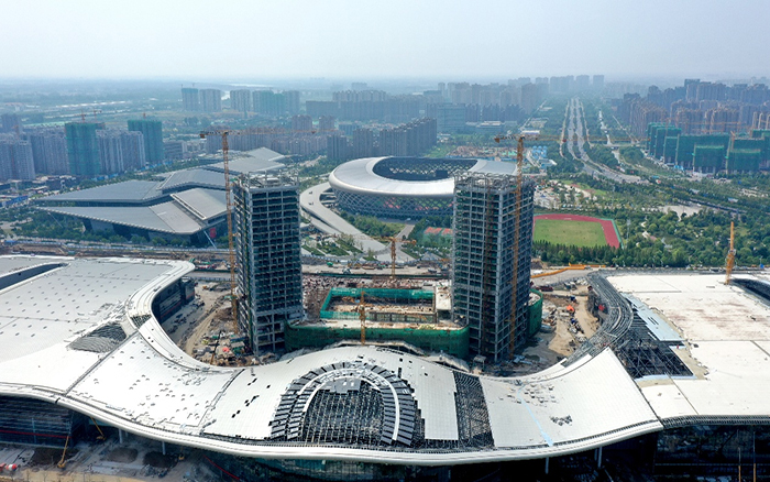 全國(guó)第四、江蘇第一 徐工助建家鄉(xiāng)新地標(biāo)